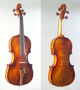 <p>
	Violin inspired by Camillus Camilli 1742<br />
	/formato piccolo/<br />
	A.Andreev 2004<br />
	/ Antique Finish /</p>
